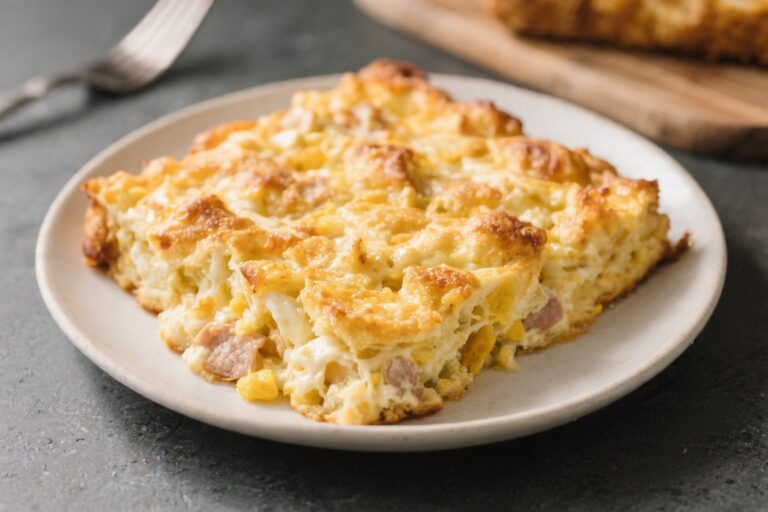 Easy Bisquick Breakfast Casserole (Fluffy, Make-Ahead & Family-Approved) – A Cozy Morning Favorite